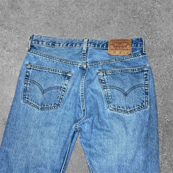 Vintage 90s Levi’s 501 Light Wash Button Fly Jeans 33x32 Made In USA - Picture 6 of 10